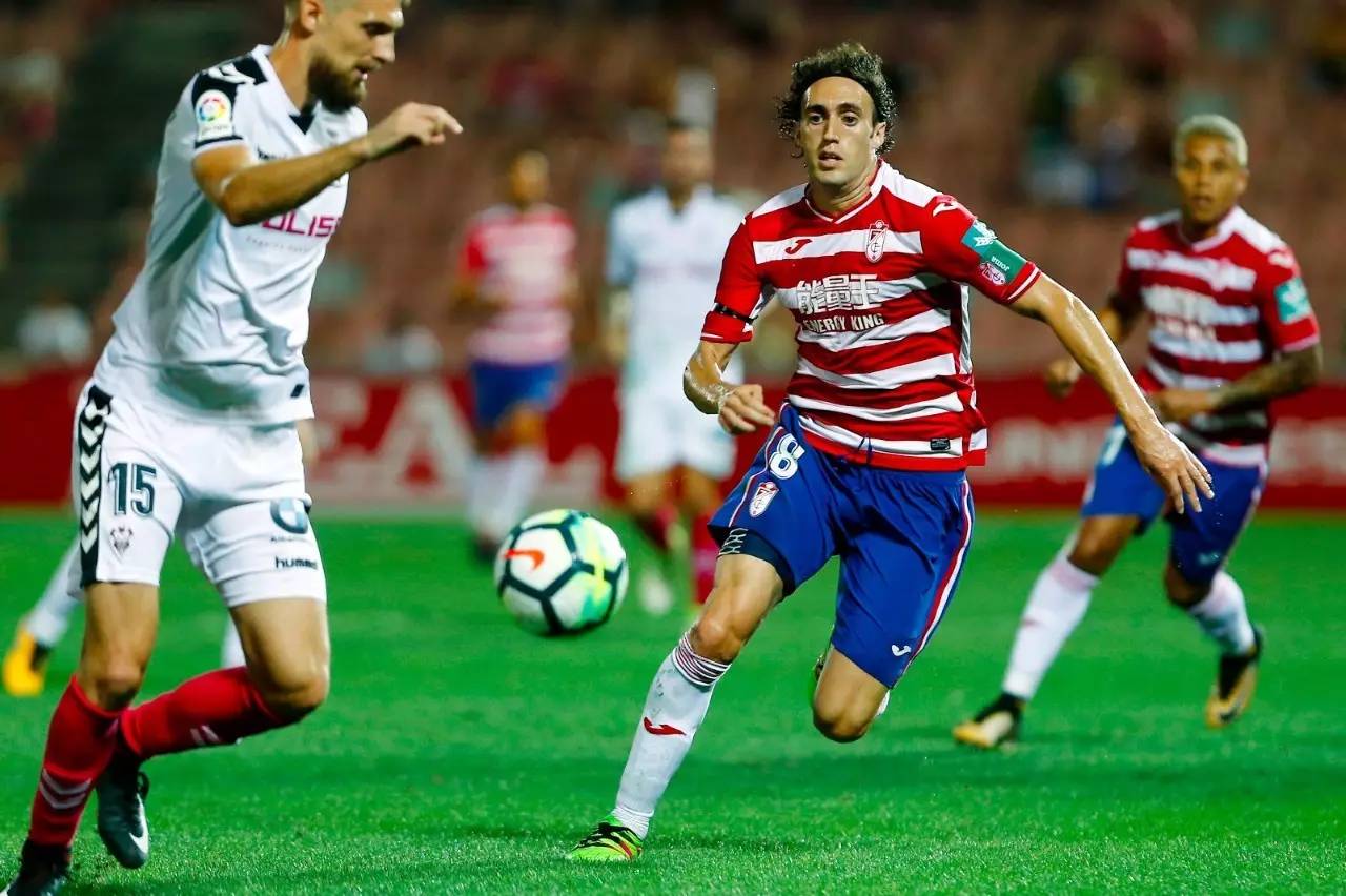 阿尔巴塞特展现顽强,攻入对手大门的简单介绍 阿尔巴塞特展现顽强,攻入对手大门的简单介绍