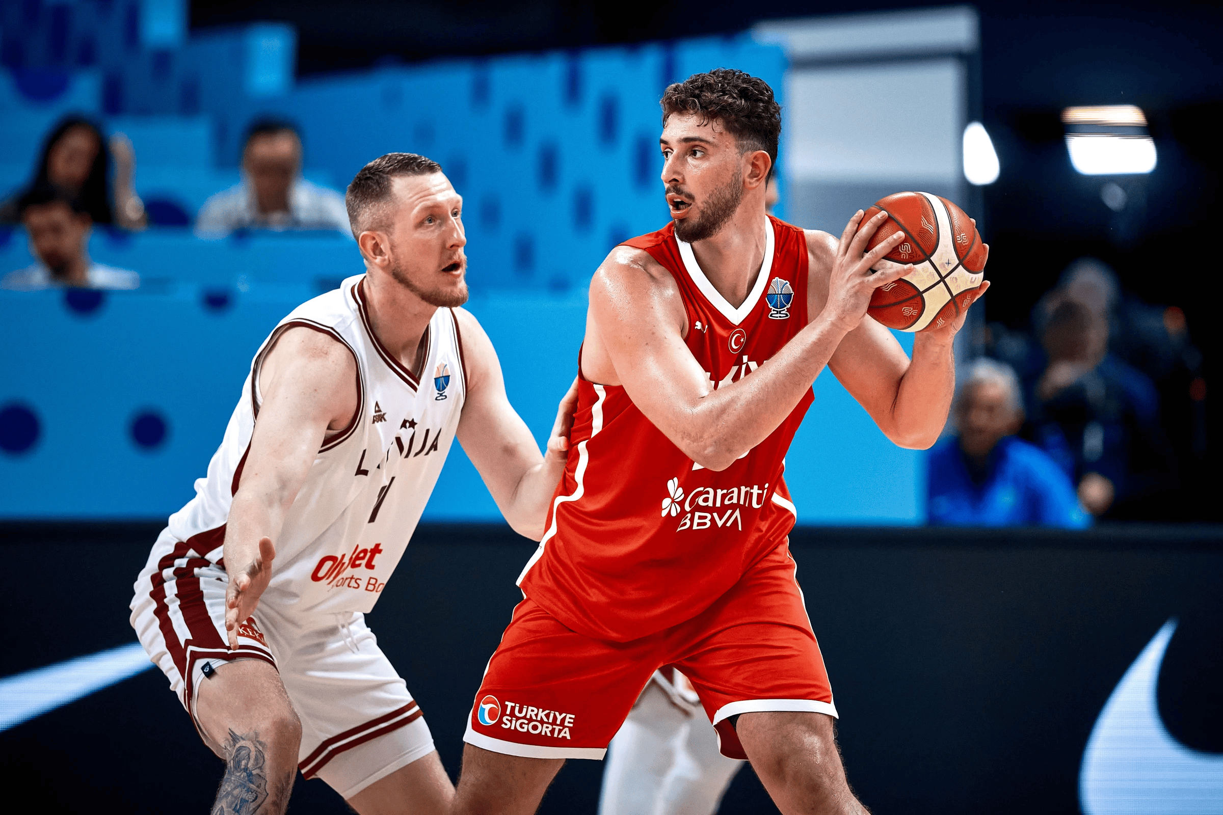 开云体育直播-美国NBA球员代表在赛场上耀眼